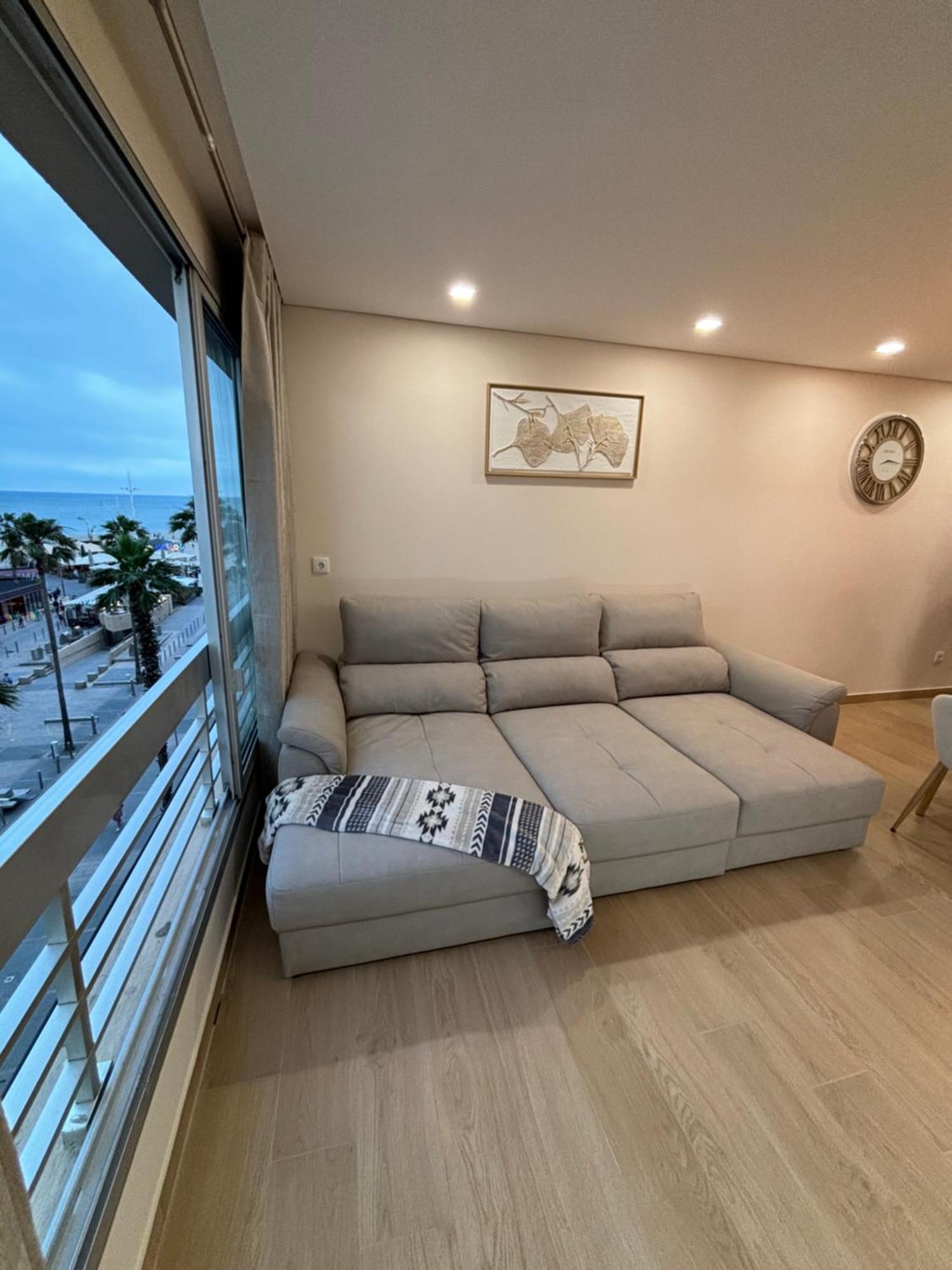 Appartement T2 Vue Sur Mer, Place Mediterranee Canet-en-Roussillon Exterior photo